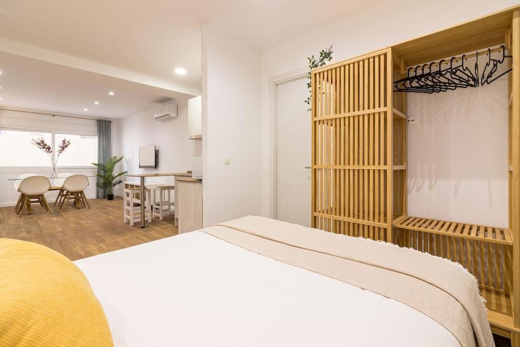 Malagueta Apartments มาลากา ภายนอก รูปภาพ